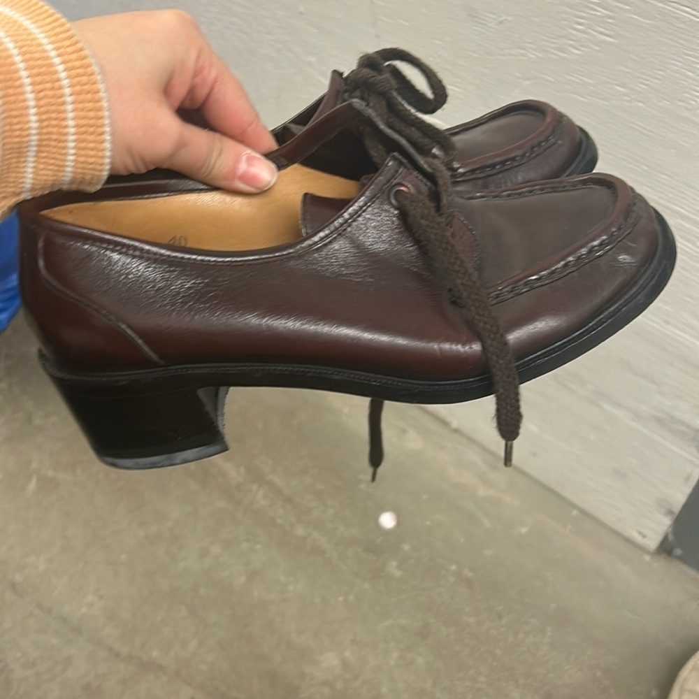 Classic Brown Leather Lace-Up Women's Loafers